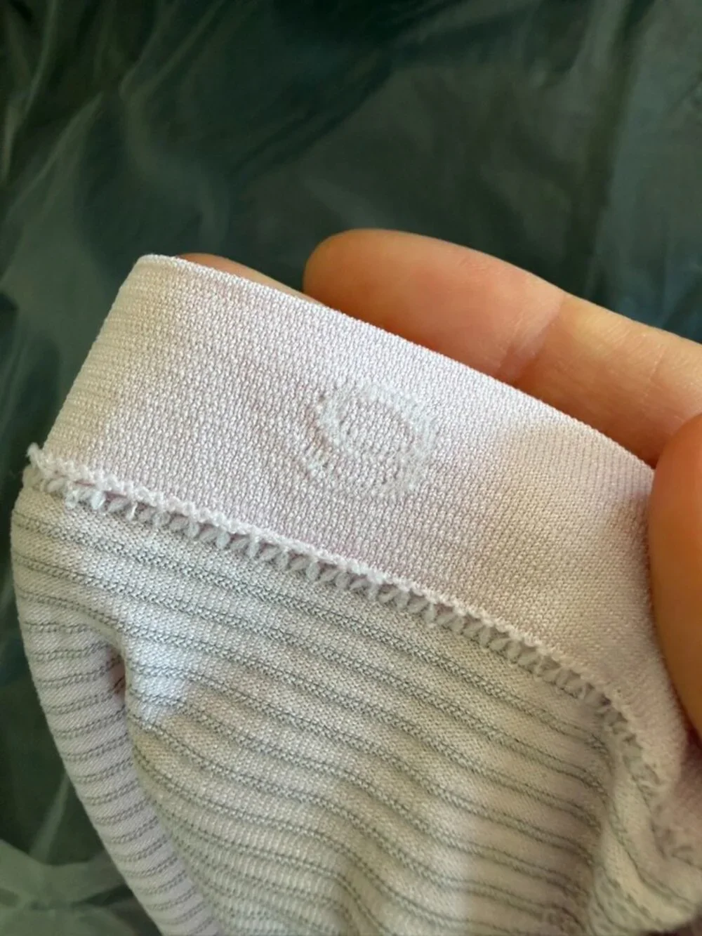Lululemon Swiftly Tech Long-Sleeve Shirt 2.0 Waist Length Sz 6